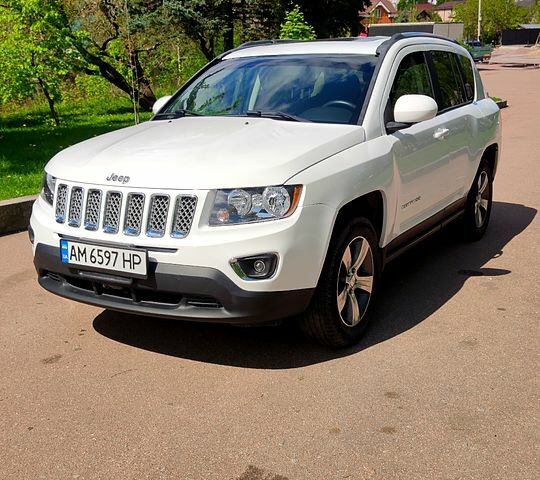 Джип Compass, об'ємом двигуна 2.4 л та пробігом 145 тис. км за 11500 $, фото 1 на Automoto.ua