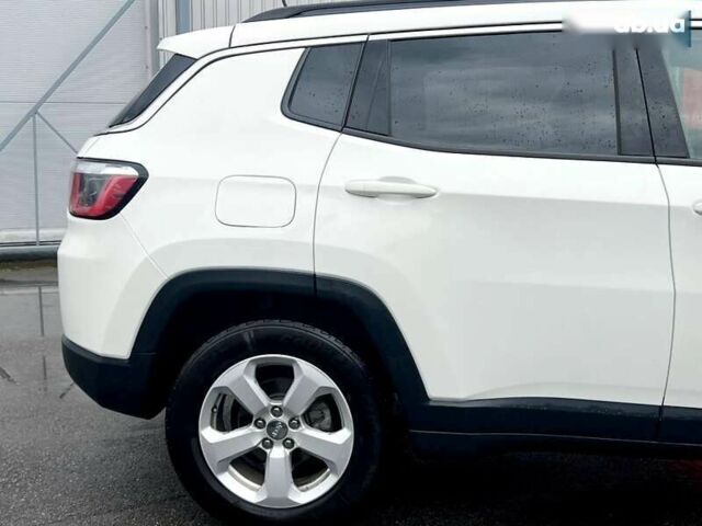 Джип Компас, объемом двигателя 2.4 л и пробегом 199 тыс. км за 13999 $, фото 12 на Automoto.ua