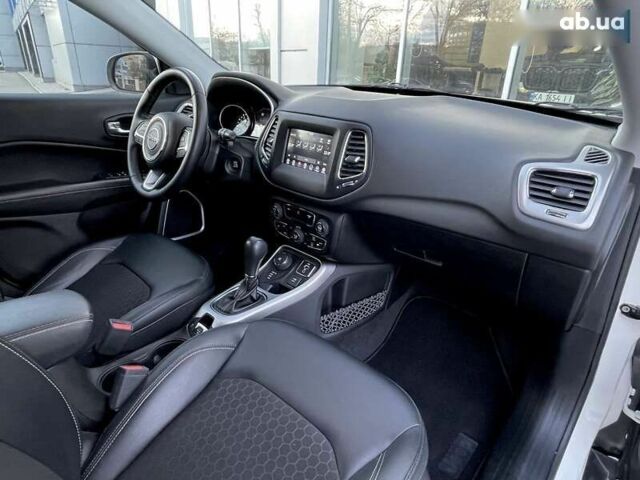 Джип Компас, объемом двигателя 2.4 л и пробегом 63 тыс. км за 15500 $, фото 11 на Automoto.ua