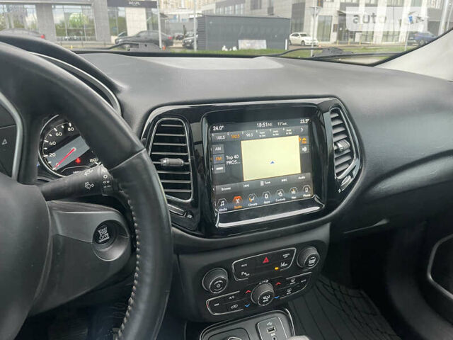 Джип Compass, об'ємом двигуна 2.36 л та пробігом 88 тис. км за 14200 $, фото 16 на Automoto.ua