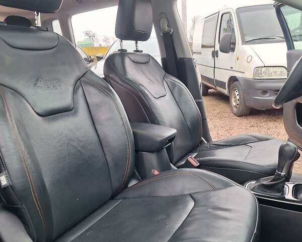 Джип Компас, объемом двигателя 2.36 л и пробегом 179 тыс. км за 13850 $, фото 27 на Automoto.ua