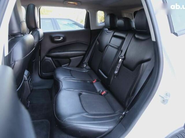 Джип Compass, об'ємом двигуна 2.4 л та пробігом 90 тис. км за 15900 $, фото 8 на Automoto.ua