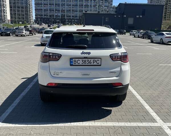 Джип Компас, объемом двигателя 2.4 л и пробегом 71 тыс. км за 19500 $, фото 7 на Automoto.ua