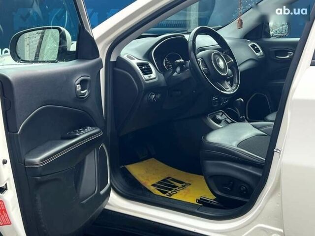 Джип Компас, объемом двигателя 2.4 л и пробегом 199 тыс. км за 13999 $, фото 24 на Automoto.ua