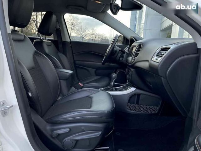 Джип Компас, объемом двигателя 2.4 л и пробегом 63 тыс. км за 15500 $, фото 10 на Automoto.ua