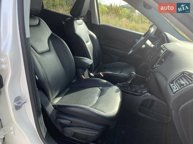 Джип Compass, об'ємом двигуна 2.4 л та пробігом 175 тис. км за 14500 $, фото 23 на Automoto.ua