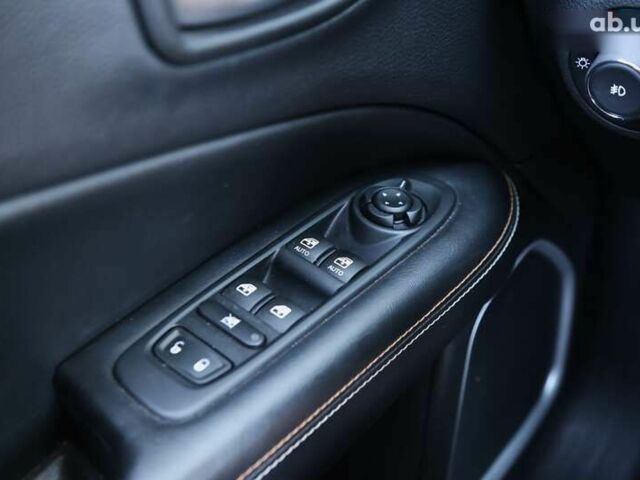 Джип Compass, об'ємом двигуна 2.4 л та пробігом 90 тис. км за 15900 $, фото 22 на Automoto.ua