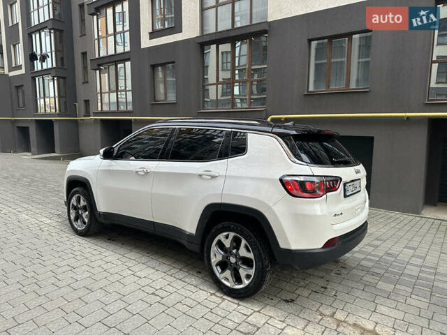 Джип Компас, объемом двигателя 2.36 л и пробегом 126 тыс. км за 14900 $, фото 1 на Automoto.ua