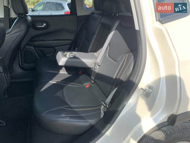 Джип Compass, об'ємом двигуна 2.4 л та пробігом 175 тис. км за 14500 $, фото 24 на Automoto.ua