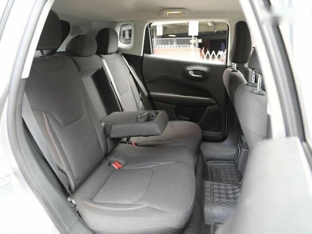 Джип Компас, объемом двигателя 2.4 л и пробегом 34 тыс. км за 16000 $, фото 8 на Automoto.ua