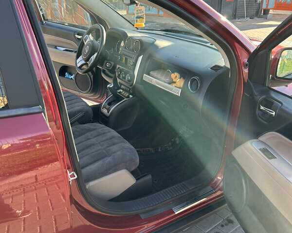 Джип Compass, об'ємом двигуна 2.36 л та пробігом 40 тис. км за 12000 $, фото 10 на Automoto.ua