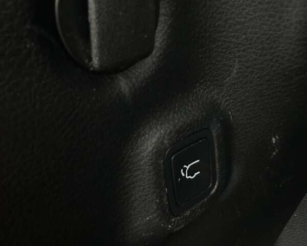 Джип Компас, объемом двигателя 2.4 л и пробегом 216 тыс. км за 14200 $, фото 15 на Automoto.ua