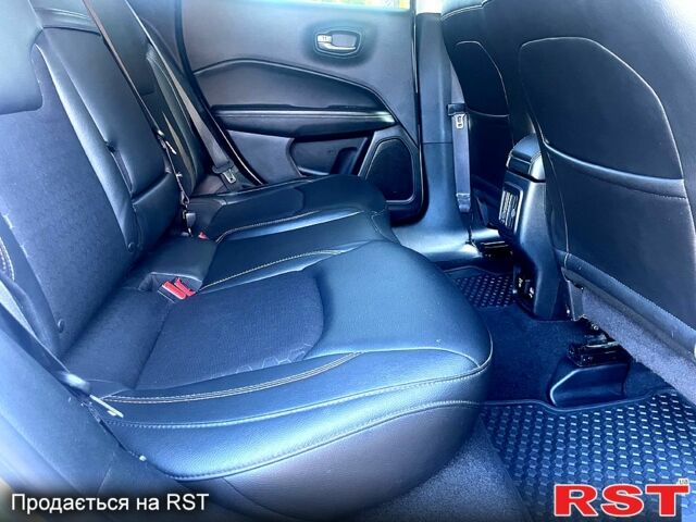 Джип Compass, об'ємом двигуна 2.4 л та пробігом 87 тис. км за 14399 $, фото 5 на Automoto.ua