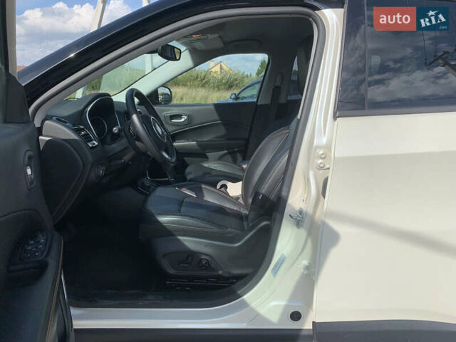 Джип Compass, об'ємом двигуна 2.4 л та пробігом 175 тис. км за 14500 $, фото 20 на Automoto.ua