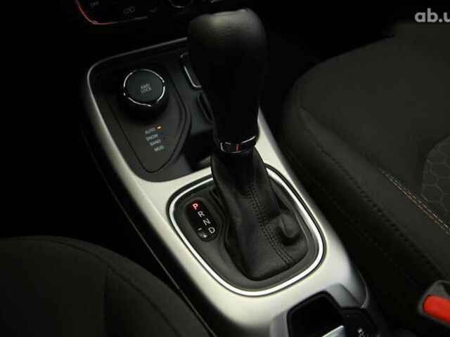 Джип Компас, объемом двигателя 2.4 л и пробегом 34 тыс. км за 16000 $, фото 20 на Automoto.ua