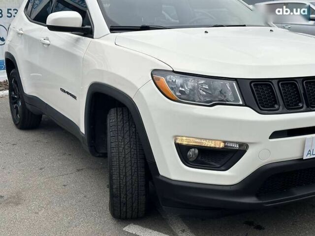 Джип Компас, объемом двигателя 0 л и пробегом 45 тыс. км за 16590 $, фото 11 на Automoto.ua