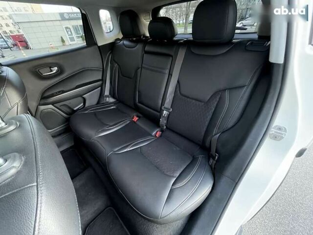 Джип Компас, объемом двигателя 2.4 л и пробегом 63 тыс. км за 15500 $, фото 16 на Automoto.ua