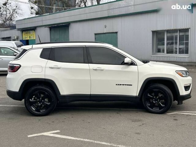 Джип Компас, объемом двигателя 0 л и пробегом 45 тыс. км за 16590 $, фото 2 на Automoto.ua