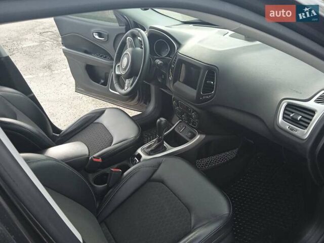 Джип Компас, объемом двигателя 2.36 л и пробегом 139 тыс. км за 15900 $, фото 6 на Automoto.ua