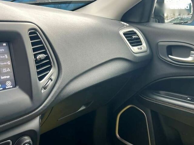 Джип Компас, объемом двигателя 2.4 л и пробегом 199 тыс. км за 13999 $, фото 29 на Automoto.ua