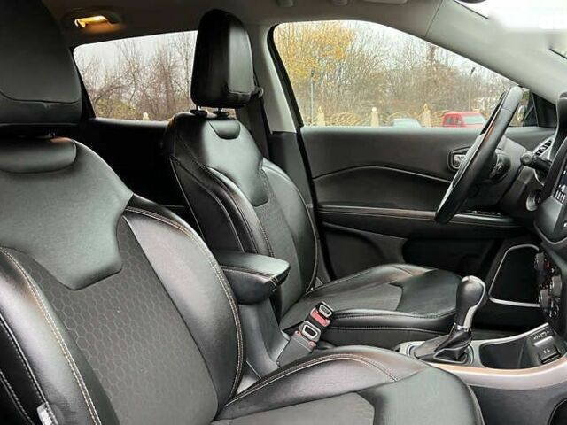 Джип Compass, об'ємом двигуна 2.4 л та пробігом 92 тис. км за 17200 $, фото 19 на Automoto.ua