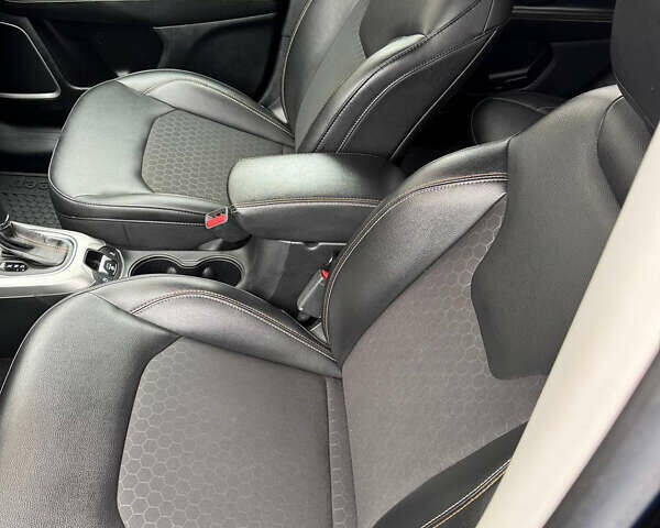 Джип Компас, объемом двигателя 2.36 л и пробегом 70 тыс. км за 14200 $, фото 8 на Automoto.ua