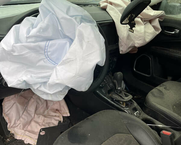 Джип Компас, объемом двигателя 2.4 л и пробегом 54 тыс. км за 7500 $, фото 1 на Automoto.ua