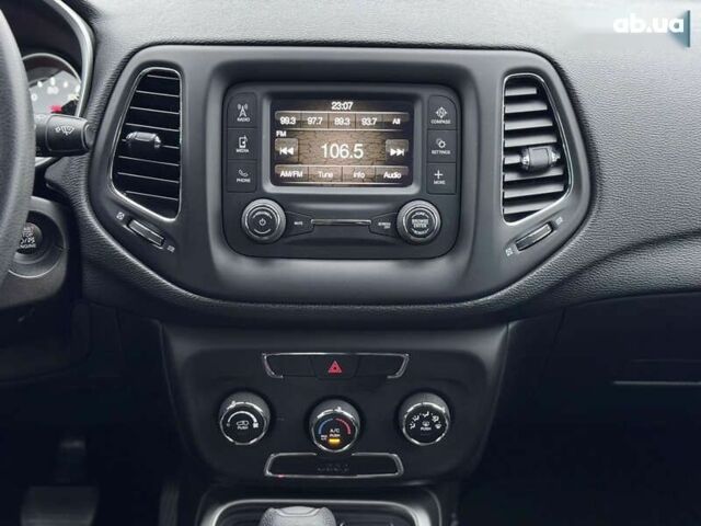 Джип Compass, об'ємом двигуна 2.4 л та пробігом 80 тис. км за 13450 $, фото 25 на Automoto.ua