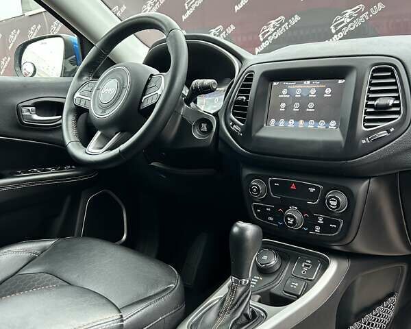 Джип Compass, об'ємом двигуна 2.4 л та пробігом 61 тис. км за 16000 $, фото 34 на Automoto.ua