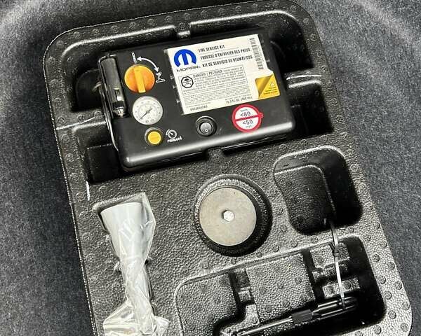 Джип Компас, объемом двигателя 2.4 л и пробегом 36 тыс. км за 16700 $, фото 16 на Automoto.ua