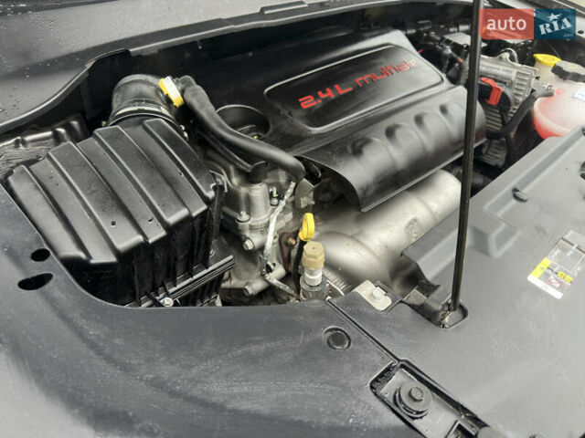 Джип Compass, об'ємом двигуна 2.4 л та пробігом 143 тис. км за 13200 $, фото 25 на Automoto.ua