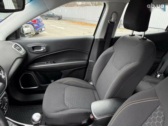 Джип Compass, об'ємом двигуна 2.4 л та пробігом 127 тис. км за 14900 $, фото 23 на Automoto.ua