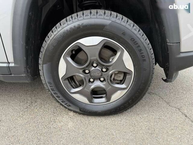 Джип Compass, об'ємом двигуна 2.4 л та пробігом 127 тис. км за 14900 $, фото 7 на Automoto.ua