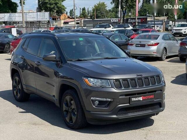 Джип Compass, об'ємом двигуна 2.4 л та пробігом 112 тис. км за 17490 $, фото 1 на Automoto.ua