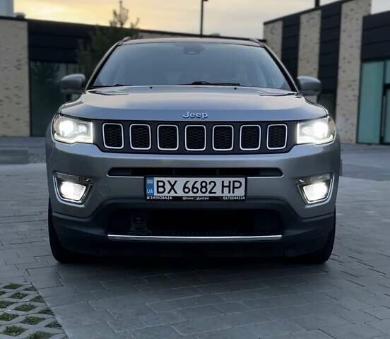 Джип Компас, объемом двигателя 2.36 л и пробегом 163 тыс. км за 17000 $, фото 3 на Automoto.ua