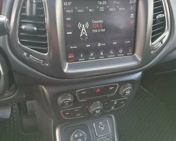 Джип Компас, объемом двигателя 2.4 л и пробегом 60 тыс. км за 19500 $, фото 18 на Automoto.ua