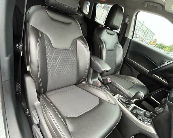 Джип Compass, об'ємом двигуна 2.4 л та пробігом 36 тис. км за 16700 $, фото 35 на Automoto.ua