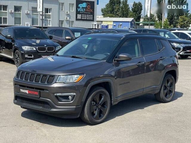 Джип Compass, об'ємом двигуна 2.4 л та пробігом 112 тис. км за 17490 $, фото 3 на Automoto.ua