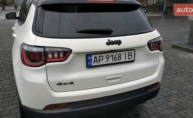 Джип Компас, объемом двигателя 2.36 л и пробегом 76 тыс. км за 15500 $, фото 1 на Automoto.ua