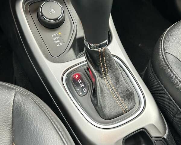 Джип Compass, об'ємом двигуна 2.4 л та пробігом 36 тис. км за 16700 $, фото 24 на Automoto.ua