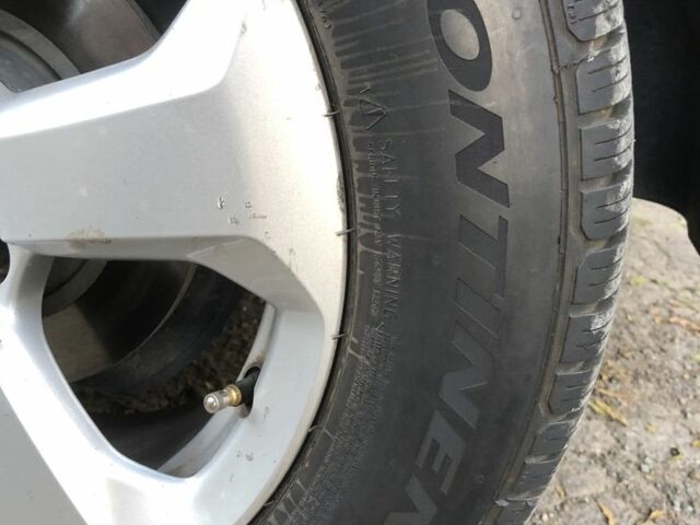 Джип Компас, объемом двигателя 2.4 л и пробегом 150 тыс. км за 13300 $, фото 4 на Automoto.ua