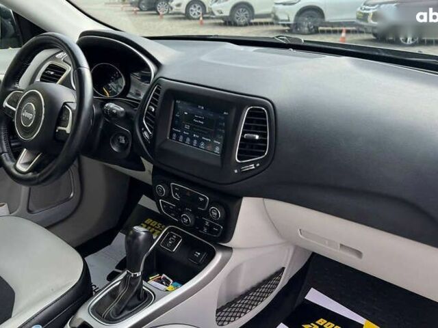 Джип Компас, объемом двигателя 0 л и пробегом 93 тыс. км за 17300 $, фото 16 на Automoto.ua