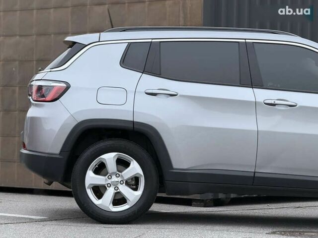 Джип Compass, об'ємом двигуна 0 л та пробігом 105 тис. км за 14950 $, фото 10 на Automoto.ua