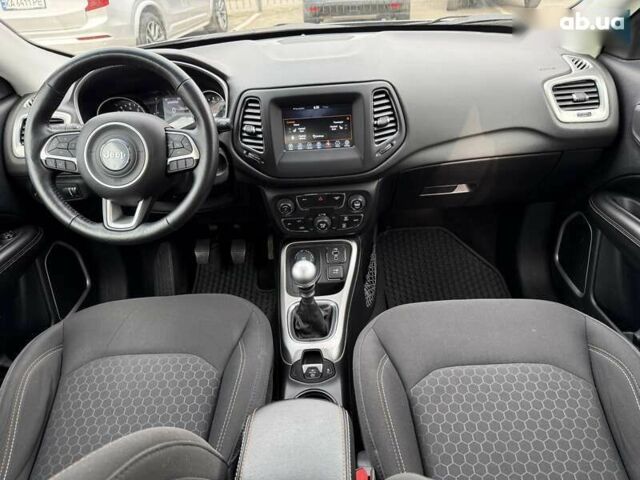 Джип Compass, об'ємом двигуна 2.4 л та пробігом 127 тис. км за 14900 $, фото 29 на Automoto.ua