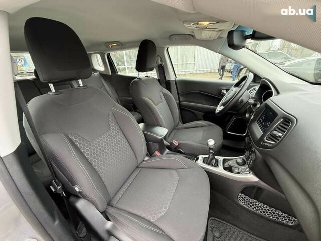 Джип Compass, об'ємом двигуна 2.4 л та пробігом 127 тис. км за 14900 $, фото 25 на Automoto.ua