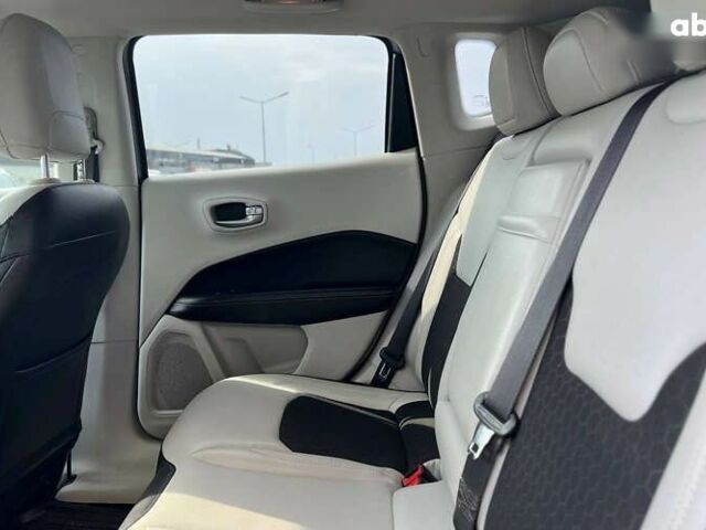 Джип Компас, объемом двигателя 0 л и пробегом 93 тыс. км за 17300 $, фото 21 на Automoto.ua