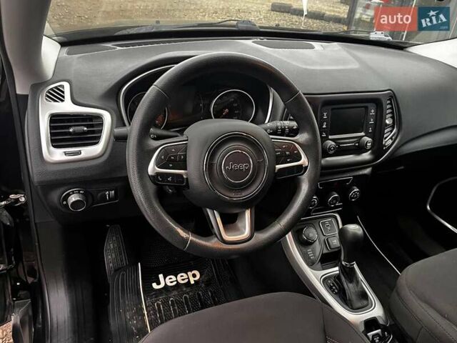 Джип Компас, объемом двигателя 2.4 л и пробегом 224 тыс. км за 10800 $, фото 10 на Automoto.ua