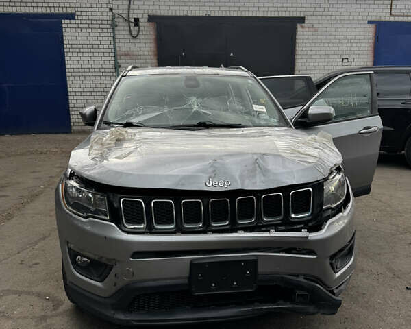 Джип Компас, объемом двигателя 2.4 л и пробегом 141 тыс. км за 9100 $, фото 3 на Automoto.ua