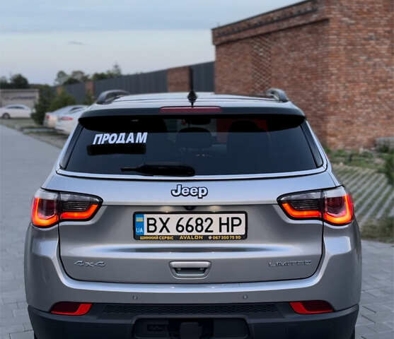 Джип Компас, объемом двигателя 2.36 л и пробегом 163 тыс. км за 17000 $, фото 5 на Automoto.ua