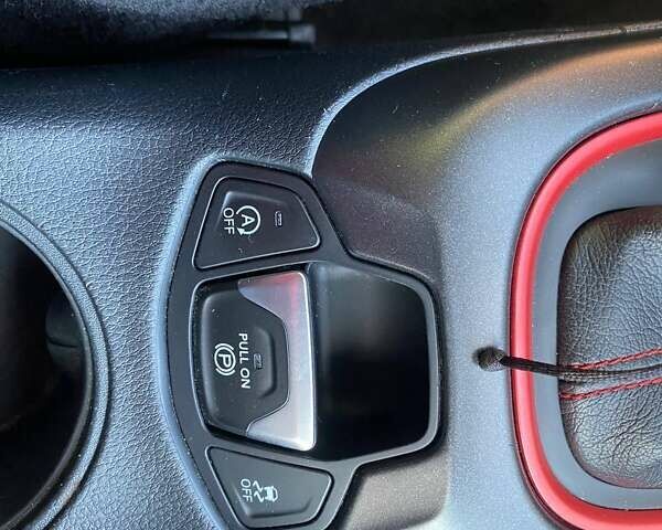 Джип Compass, об'ємом двигуна 2.4 л та пробігом 215 тис. км за 14500 $, фото 11 на Automoto.ua